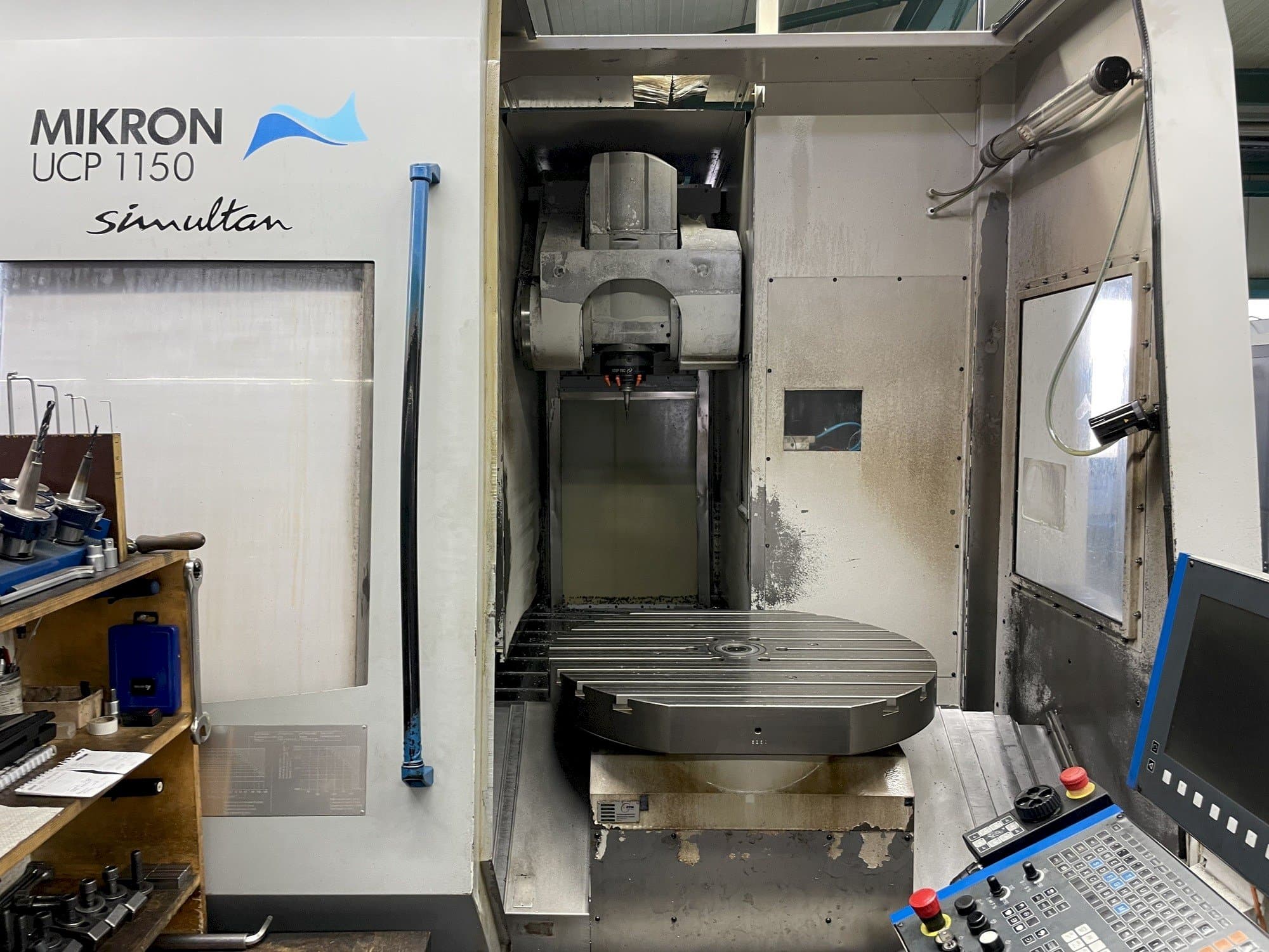 Makine  MIKRON UCP 1150 SIMULTAN - Önden görünüm