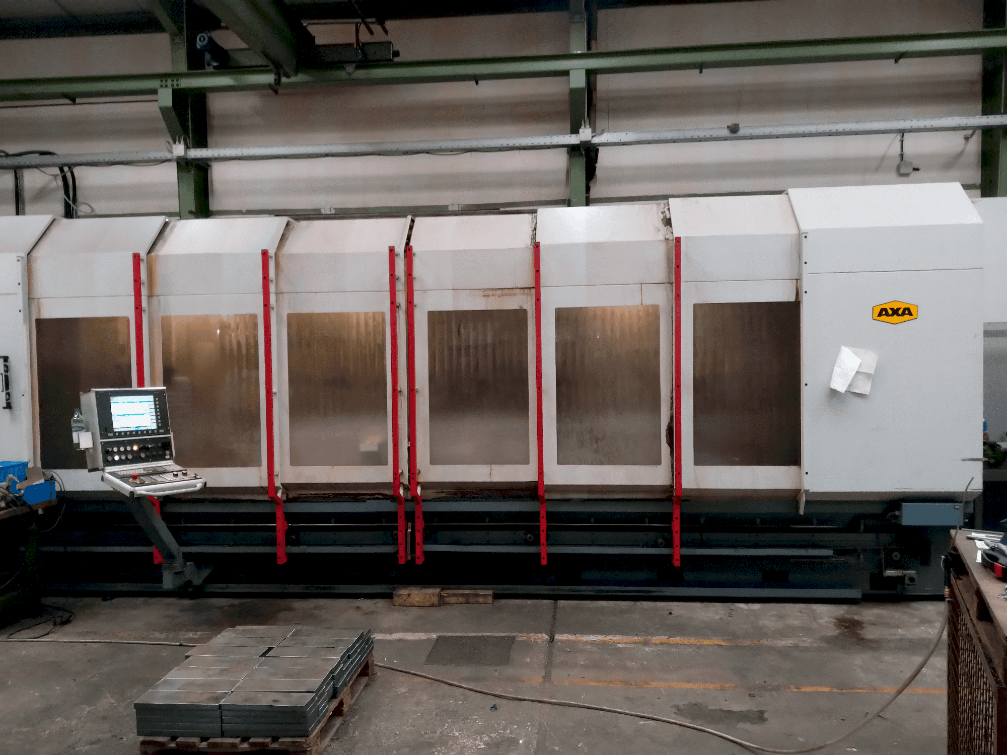 Makine  AXA VHC-2-5000-XTS-50 - Önden görünüm