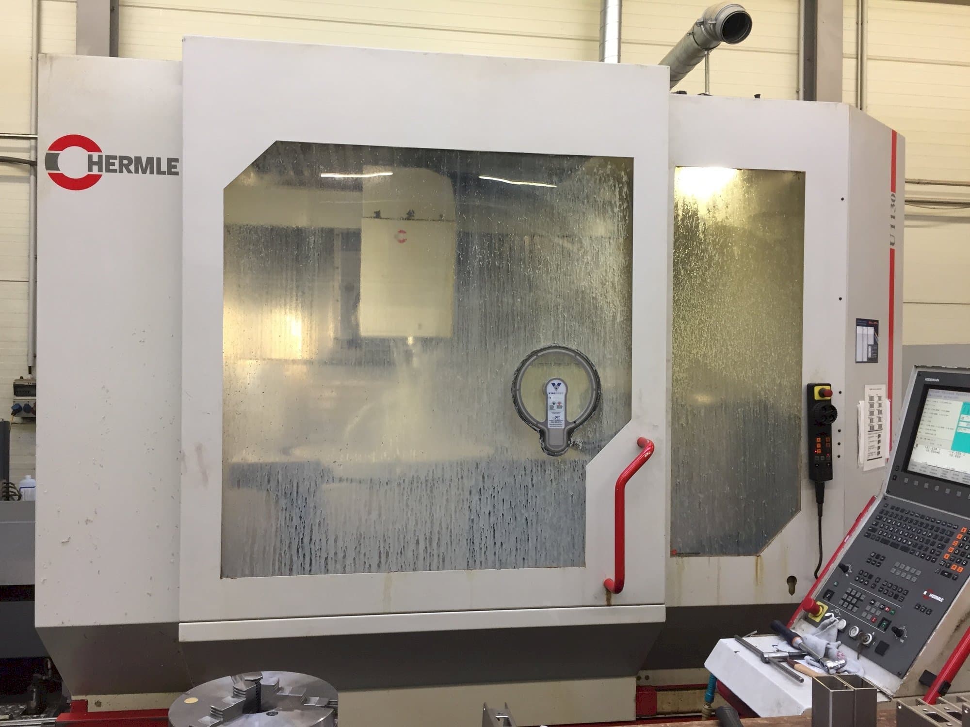 Makine  HERMLE U1130 - Önden görünüm