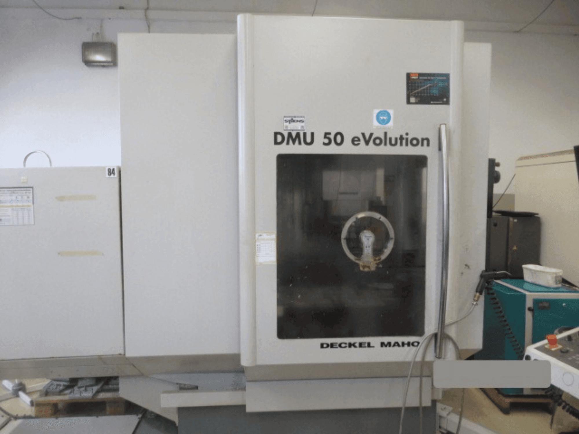 Makine  DECKEL MAHO DMU 50 eVolution - Önden görünüm