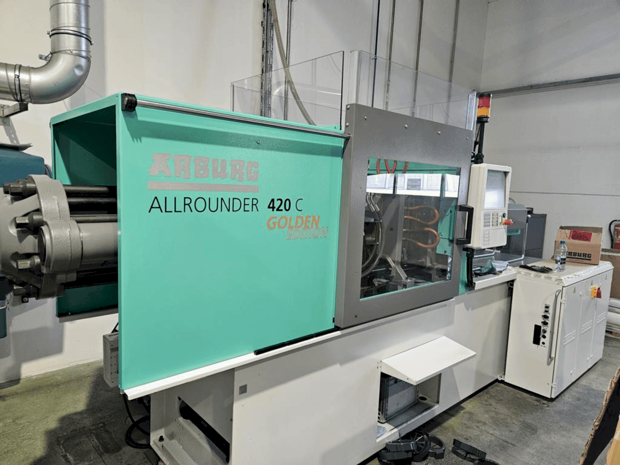 Makine  Arburg Allrounder 420 C 1000 - 290 Golden Edition - Önden görünüm