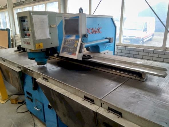 Makine  Euromac CX 1000/30 - Önden görünüm