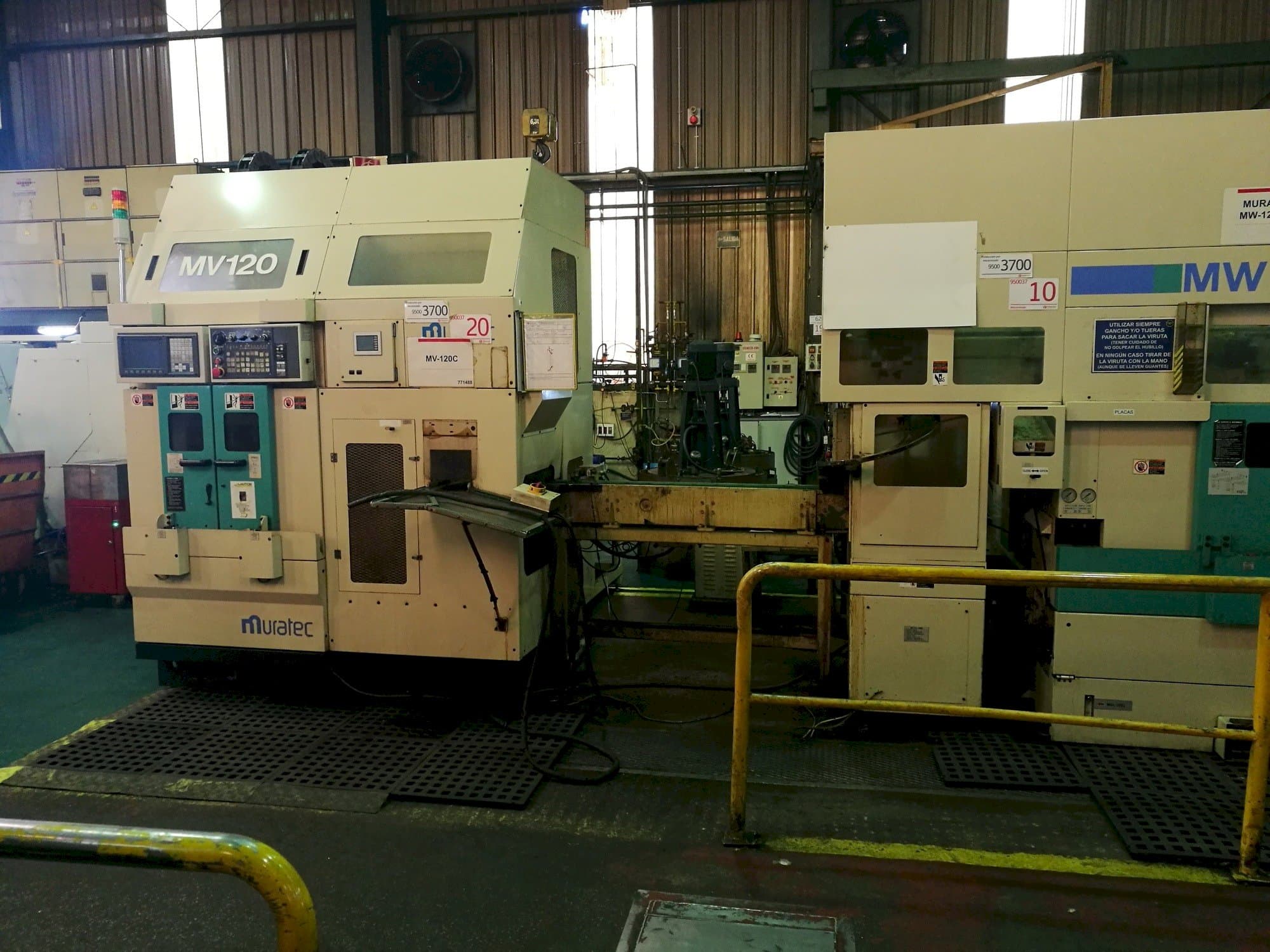 Makine  Muratec MV120 - Önden görünüm