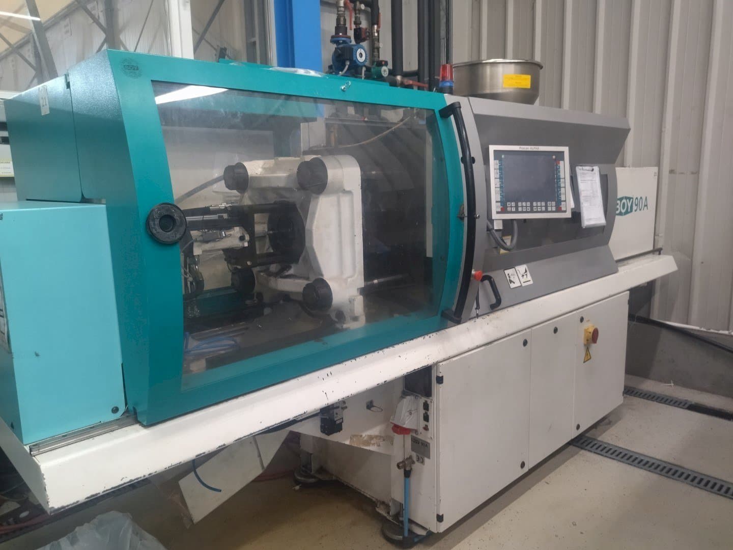 Makine  BOY 90A - Önden görünüm