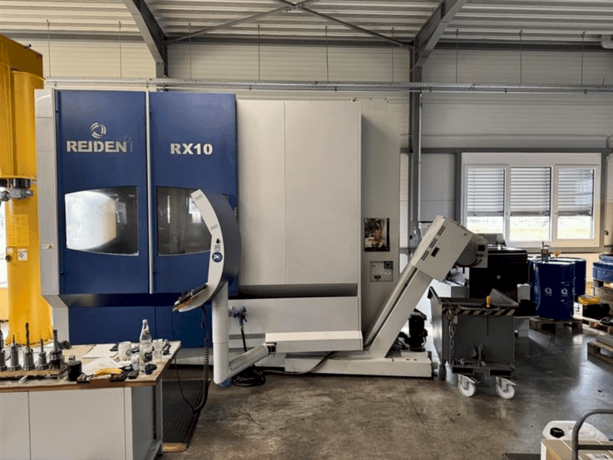 Makine  Reiden RX10 5X - Önden görünüm