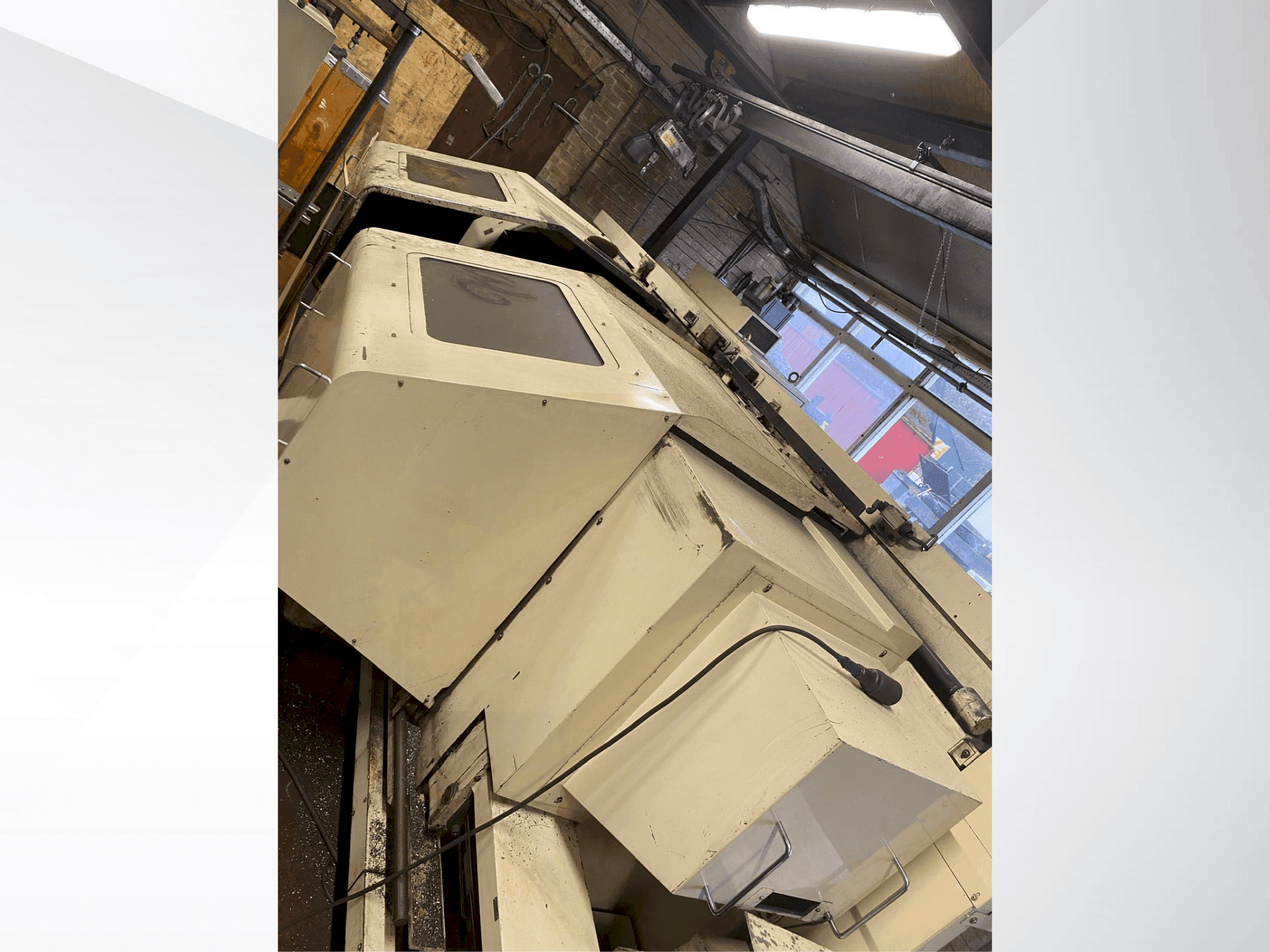 Makine  Okuma LH35-N - Önden görünüm