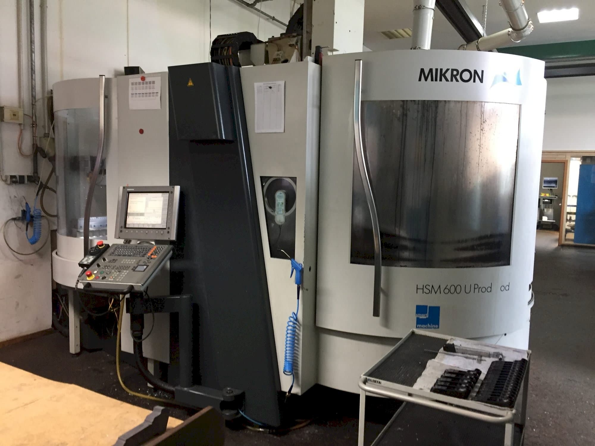 Makine  MIKRON HSM 600U Prodmod - Önden görünüm