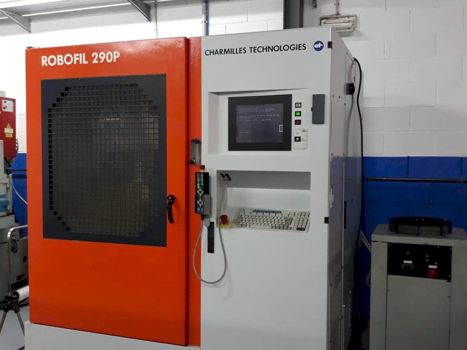 Makine  CHARMILLES ROBOFIL 290 P - Önden görünüm