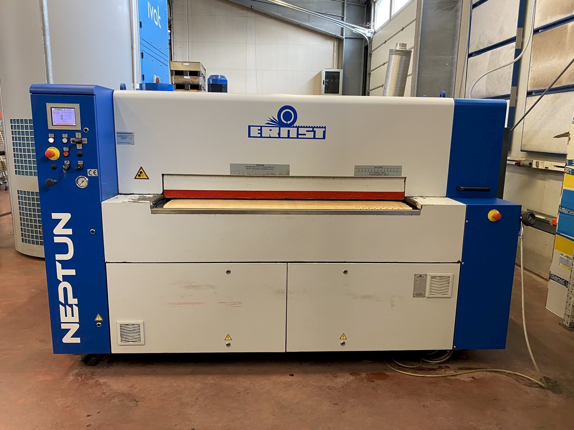 Makine  ERNST NEPTUN EB - Önden görünüm