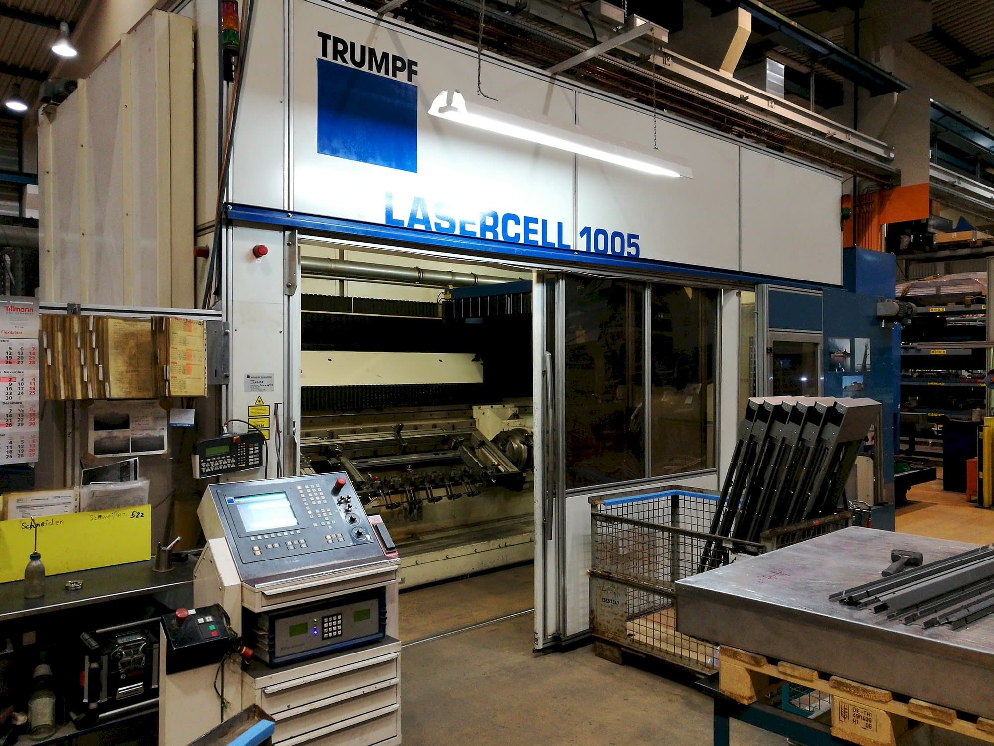 Makine  Trumpf - Sol görünüm Lasercell TLC 1005