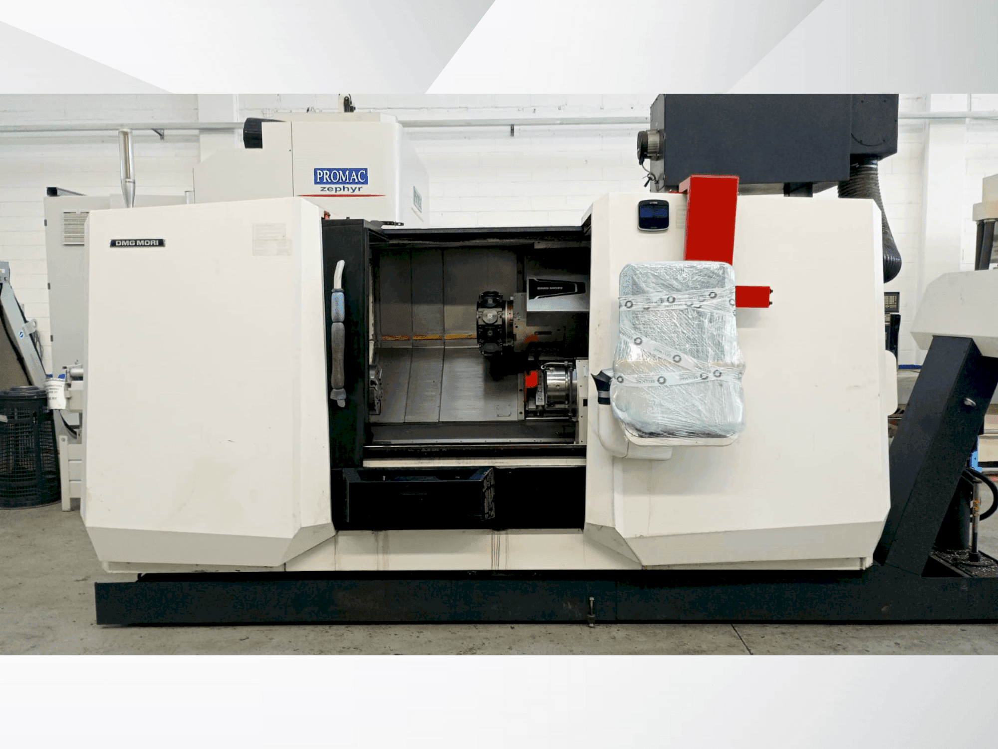 Makine  DMG MORI CLX 550 - Önden görünüm