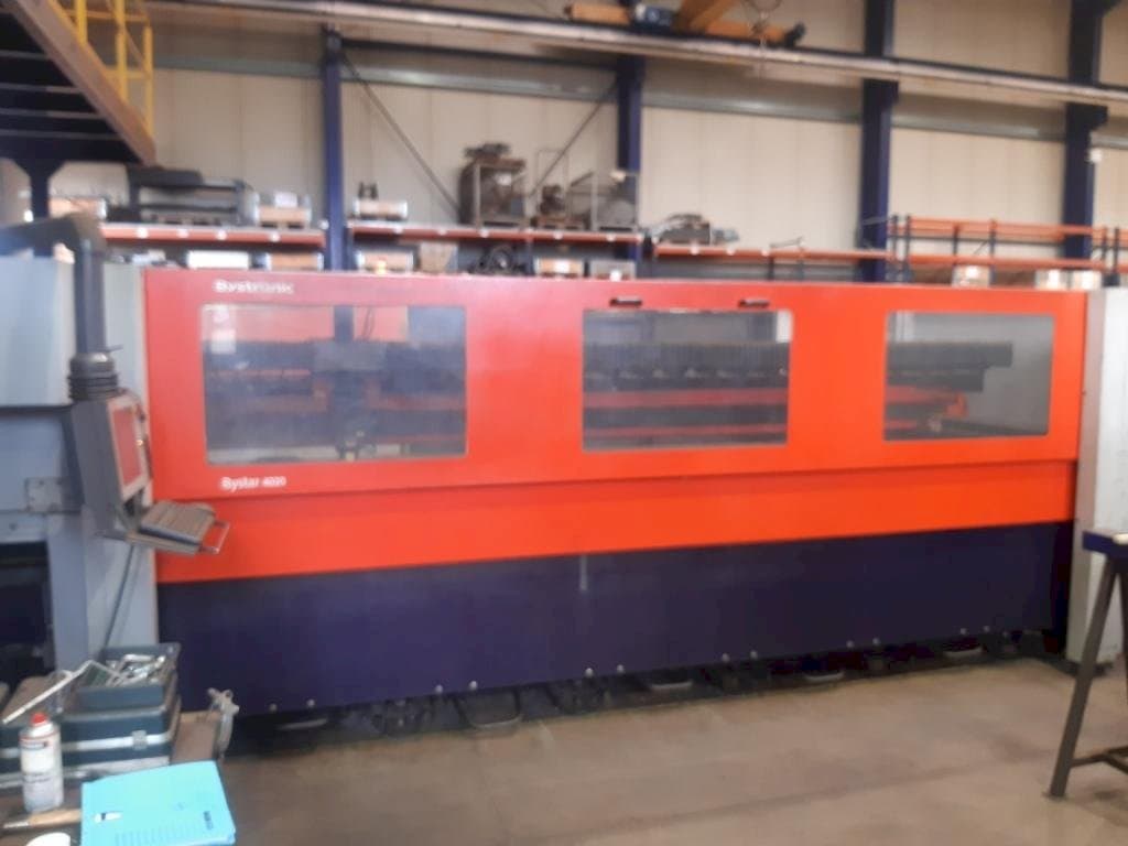 Makine  Bystronic Bystar 4020 - Önden görünüm