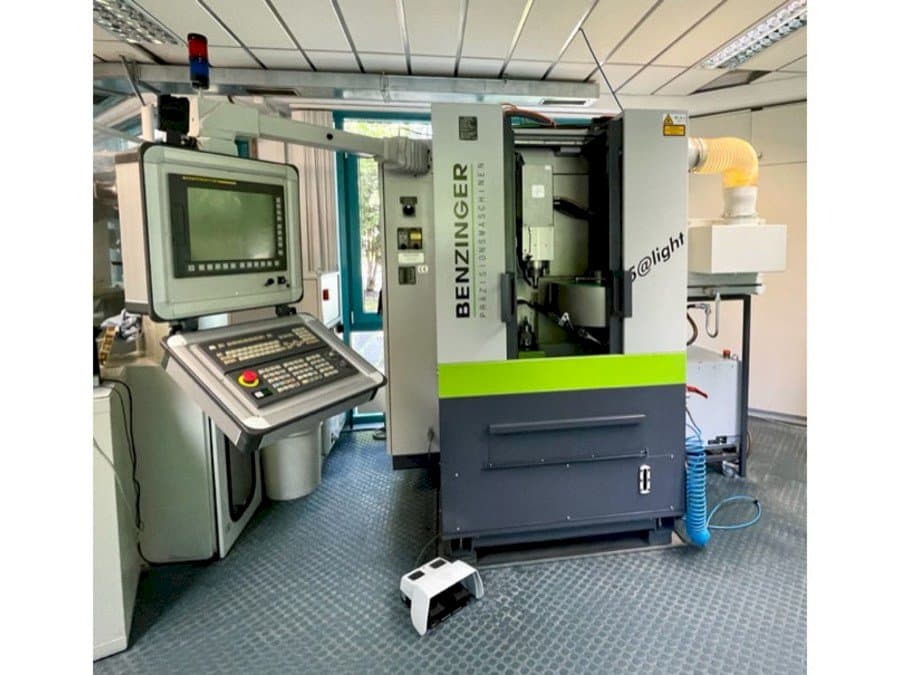 Makine  Benzinger 5@light - Önden görünüm