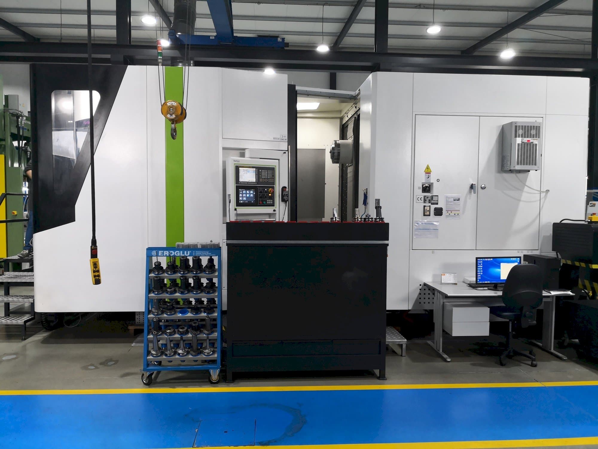 Makine  Hartford HMC-10 - Önden görünüm