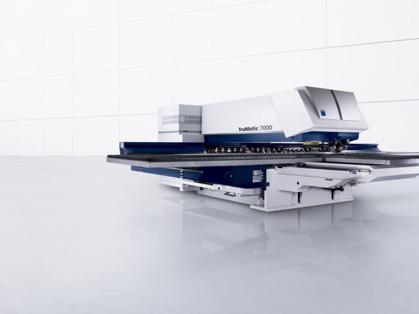Makine  Trumpf TC 7000 - Önden görünüm