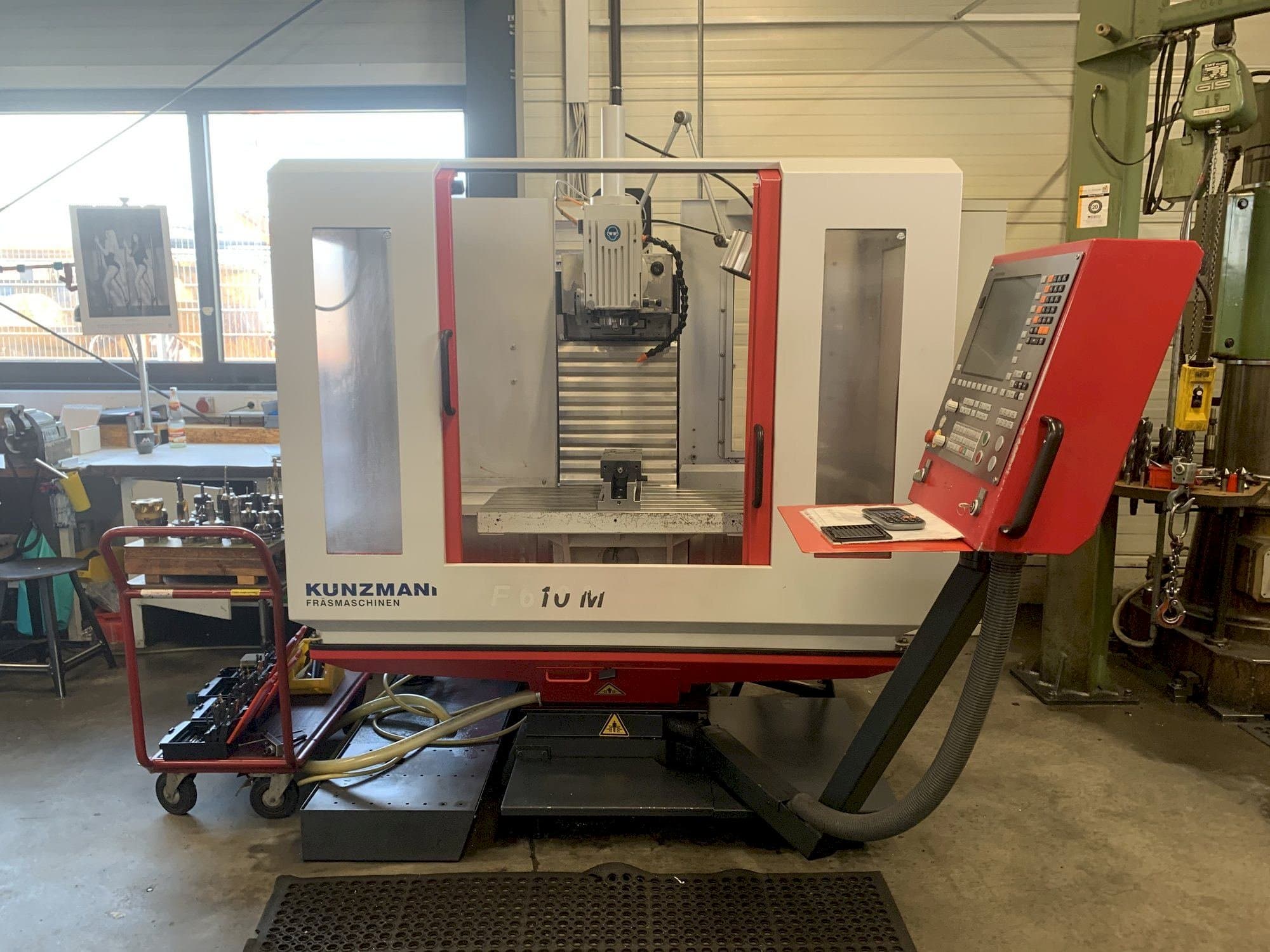 Makine  KUNZMANN WF 610 M - Önden görünüm