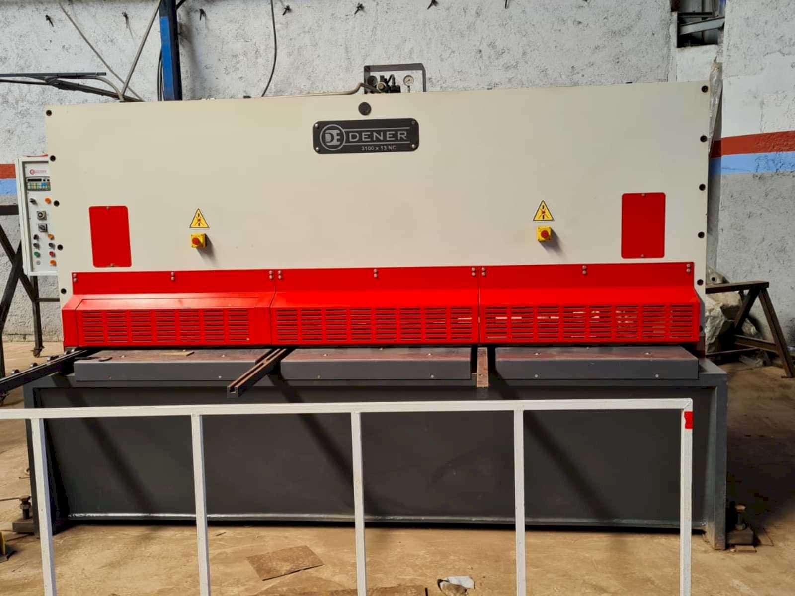 Makine DENER BS 3013 - Önden görünüm