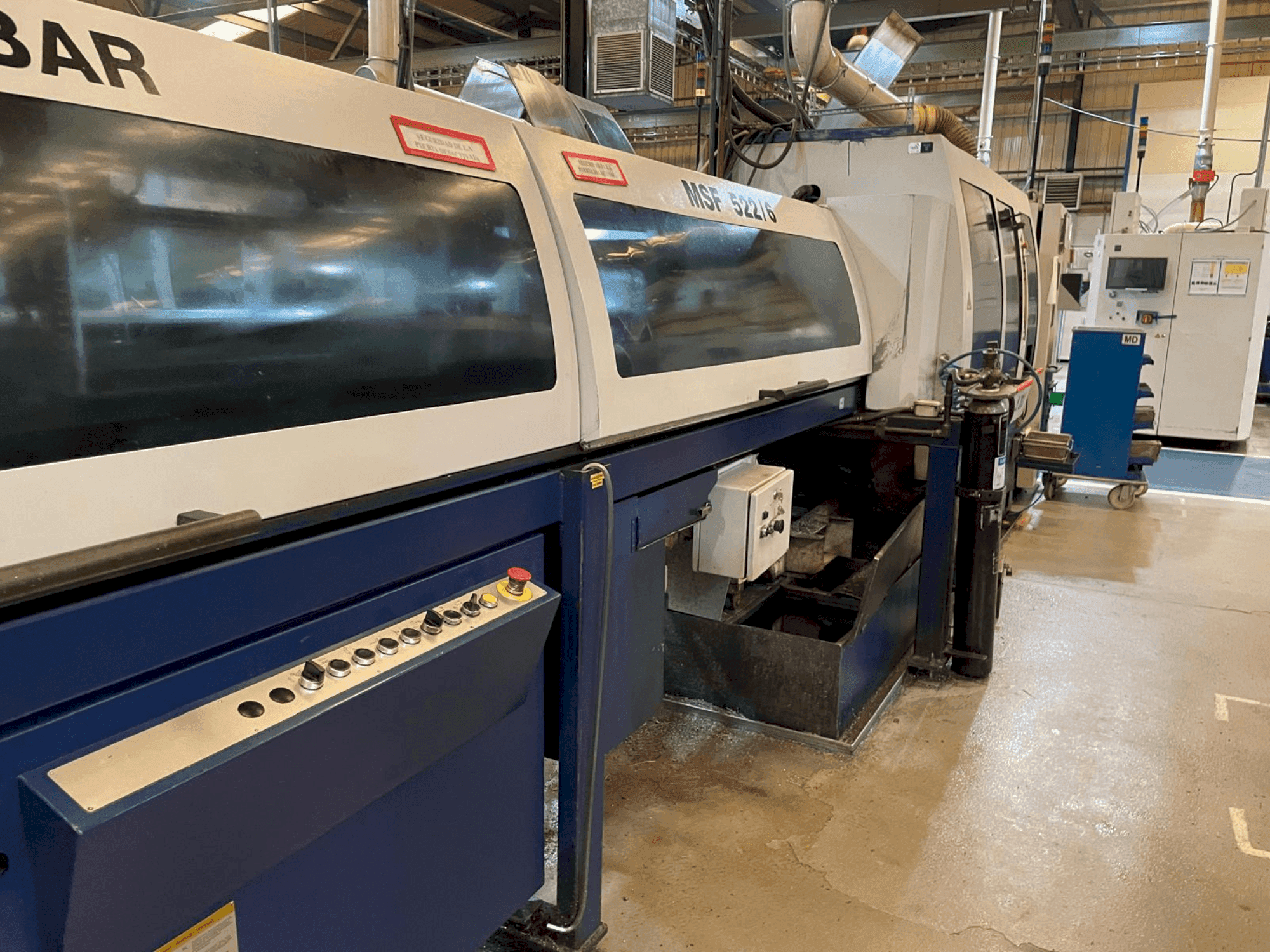 Makine  Tornos-Bechler MultiDeco 26-6 (2000) - Önden görünüm