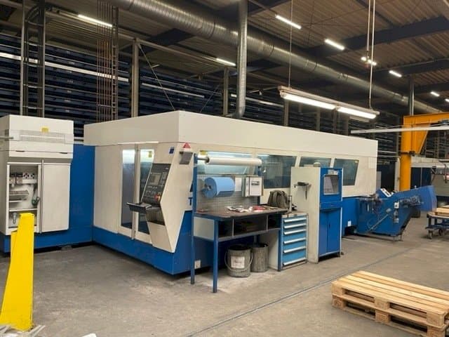 Makine Trumpf TruLaser 5040 classic - Önden görünüm