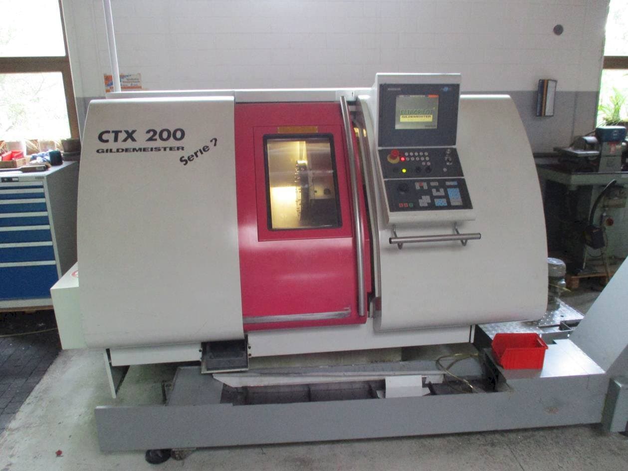 Makine  Gildemeister CTX 200 - Önden görünüm
