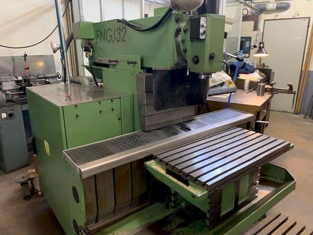 Makine  INTOS FNGJ32 - Önden görünüm