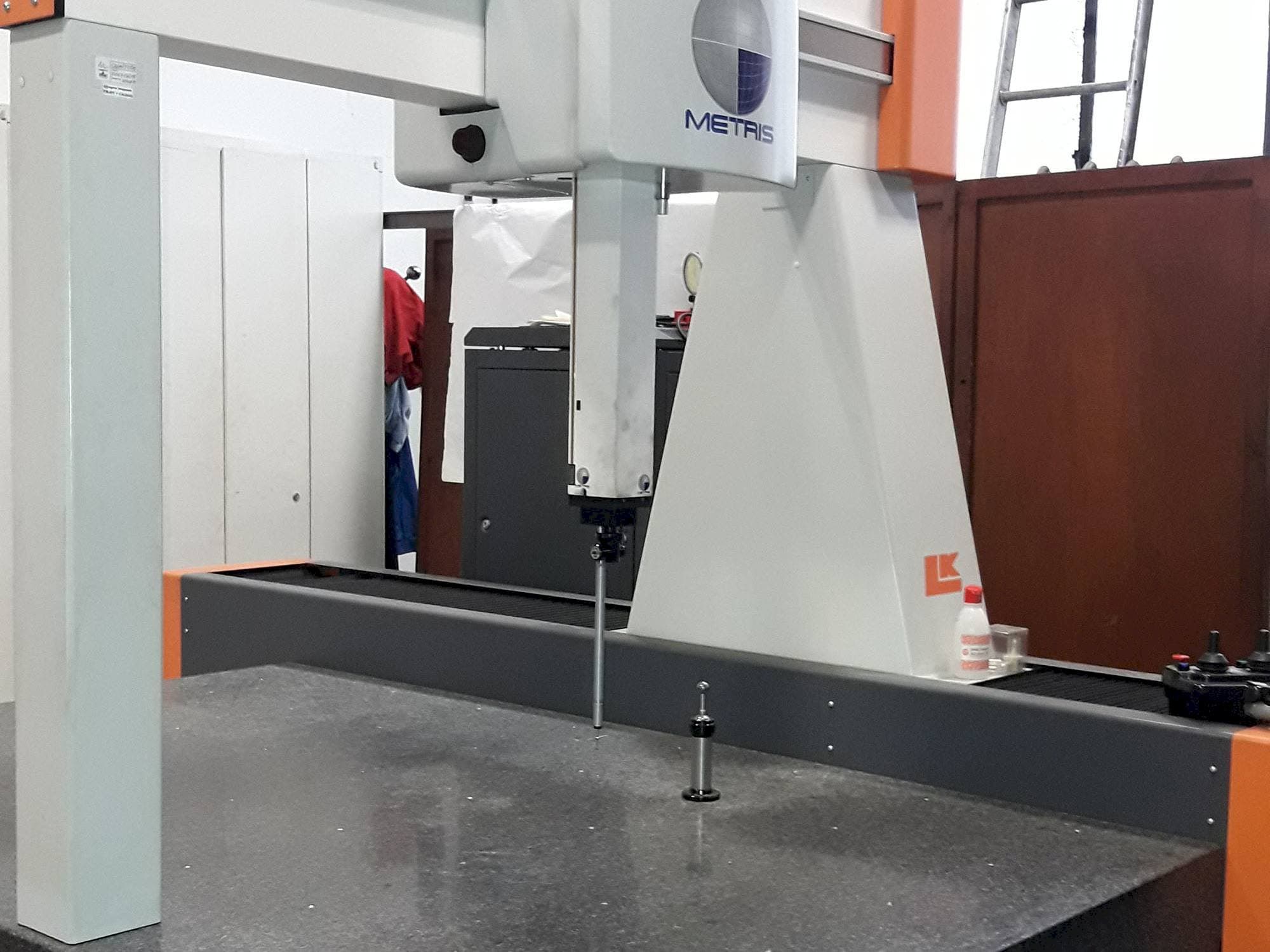 Makine  Metris									 MMC LKV Evolution - Önden görünüm