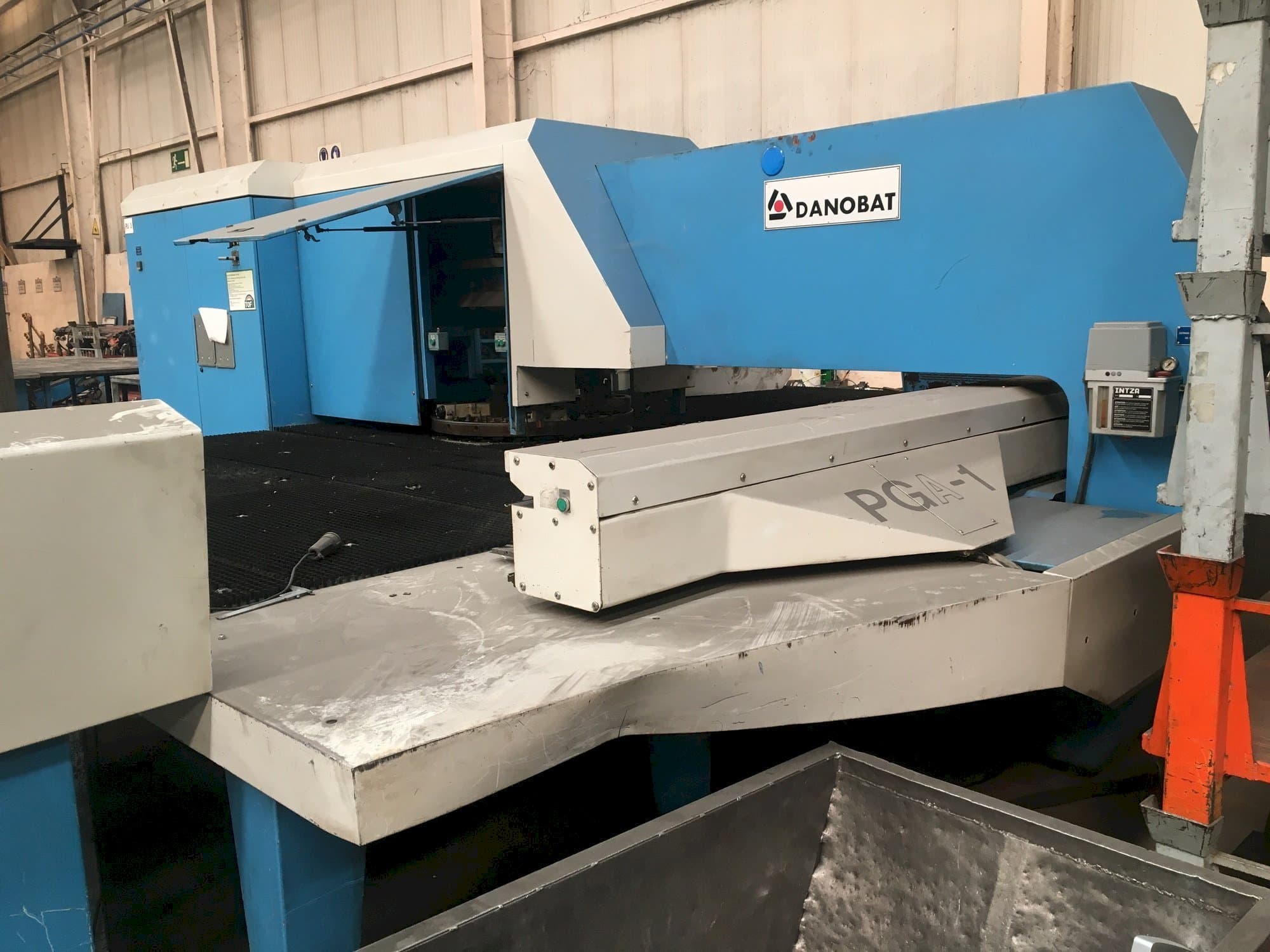 Makine  DANOBAT PGA-1 - Önden görünüm