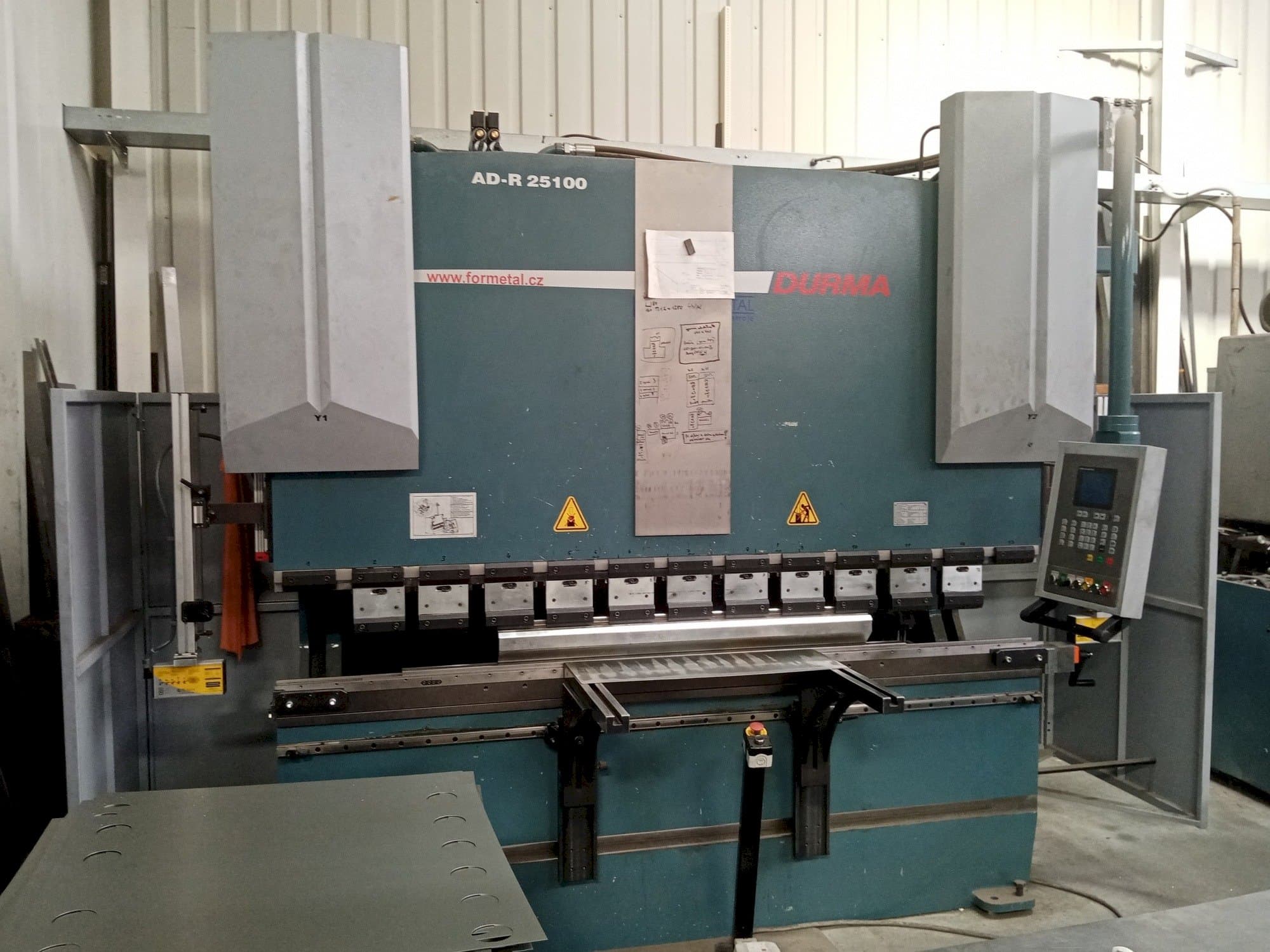 Makine  Durma AD-R 25100 - Önden görünüm