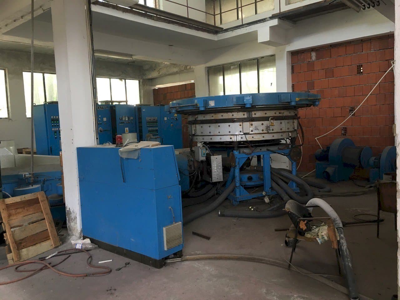 Makine  BANDERA Blow Film Extruder - Önden görünüm