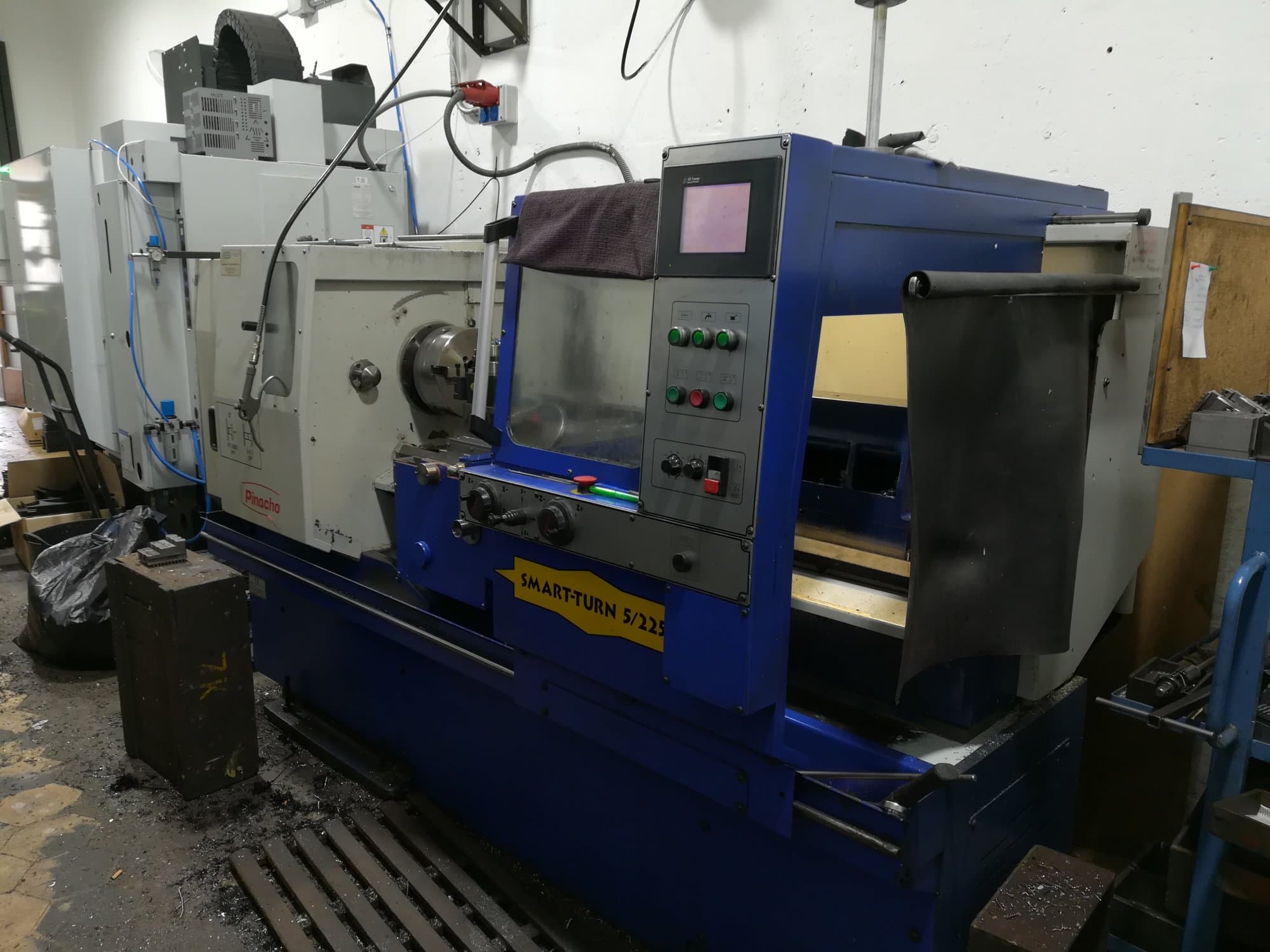 Makine  Pinacho - Önden görünüm Smart-Turn 5/225