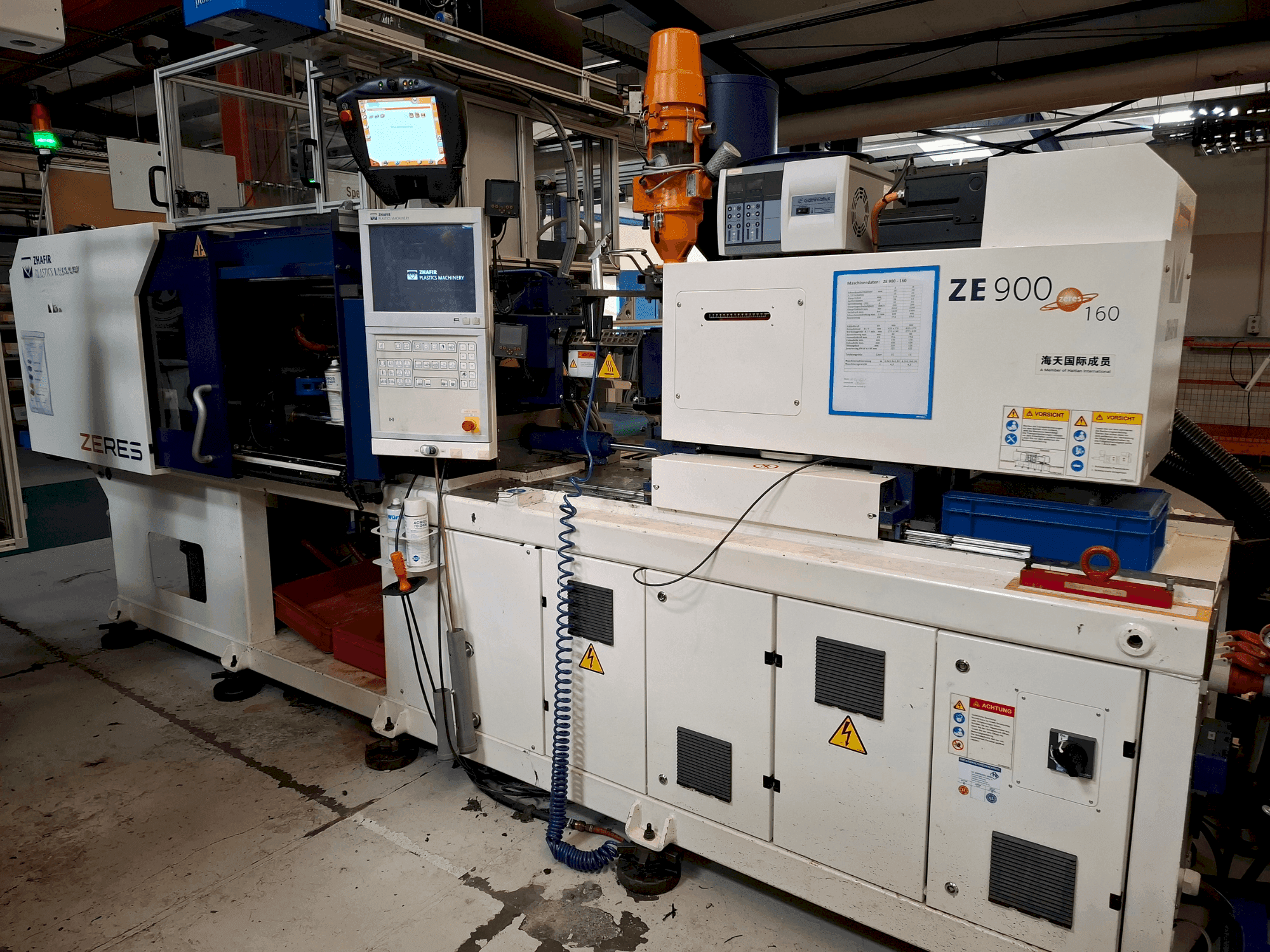 Makine  HAITIAN ZHAFIR Zeres 900/160 - Önden görünüm