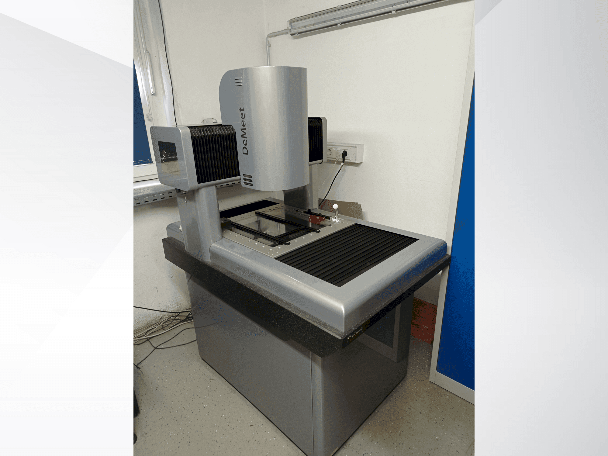 Makine  SCHUT DeMeet 404 - Önden görünüm