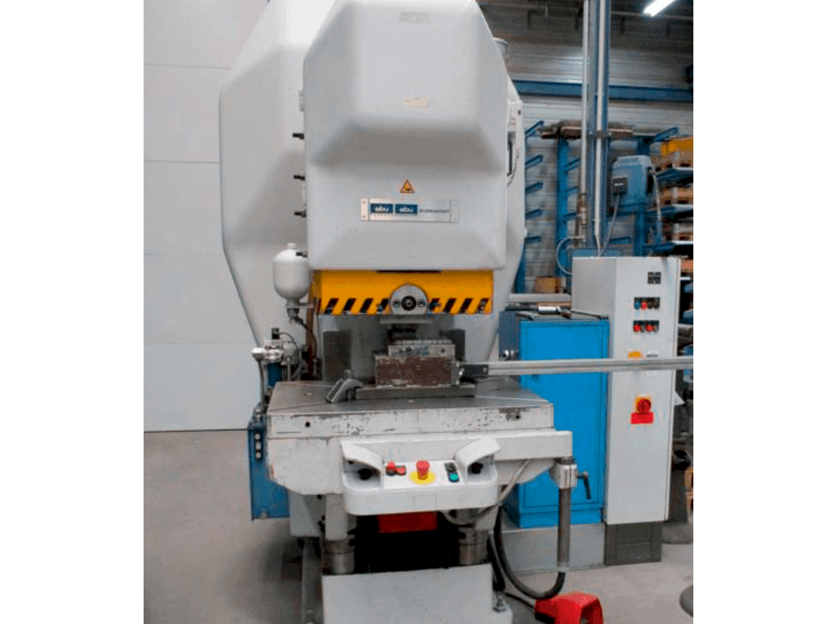 Makine  Ebu H 80 RiV - Önden görünüm