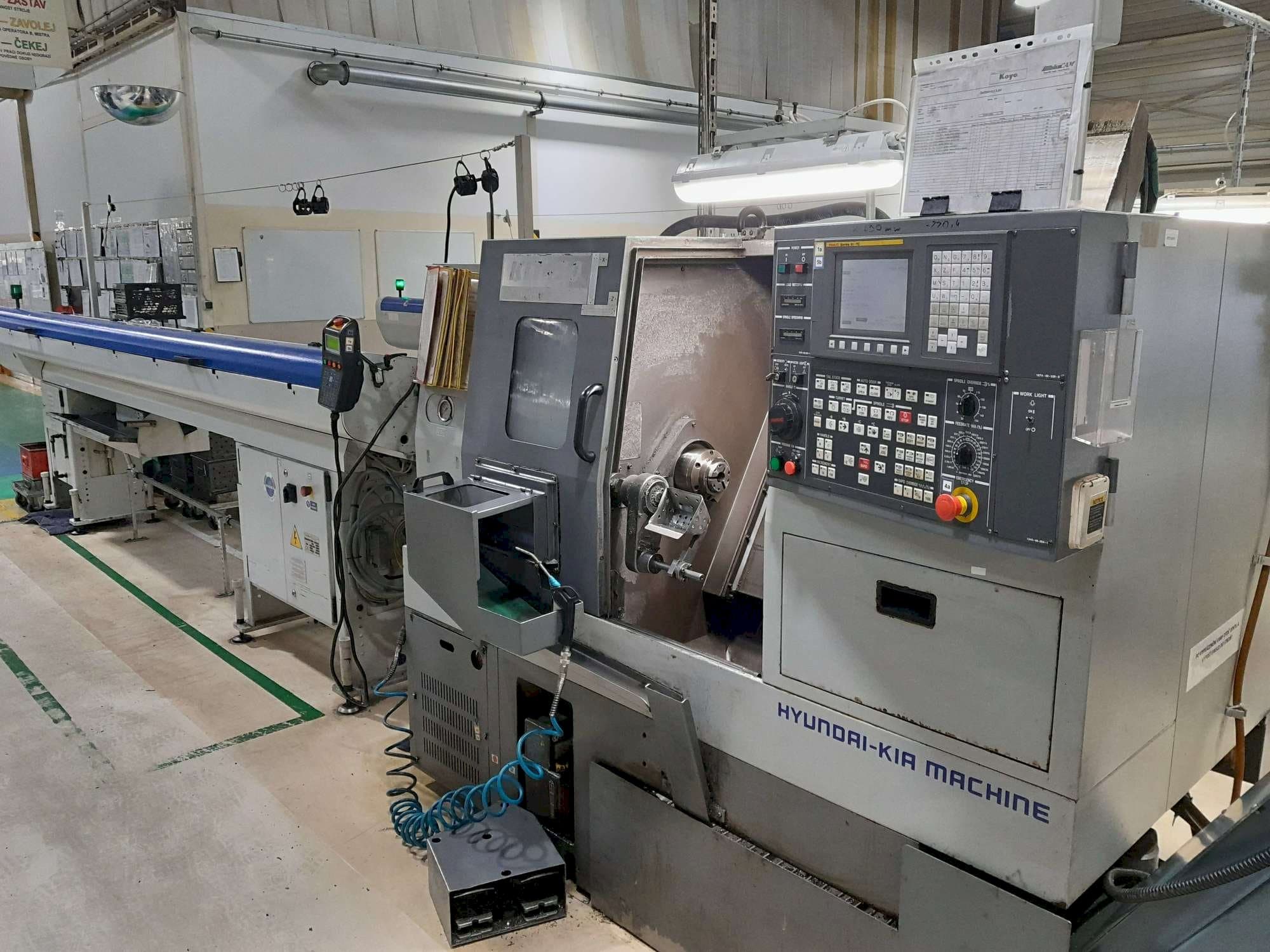 Makine  Hyundai Kia KIT 450 - Önden görünüm