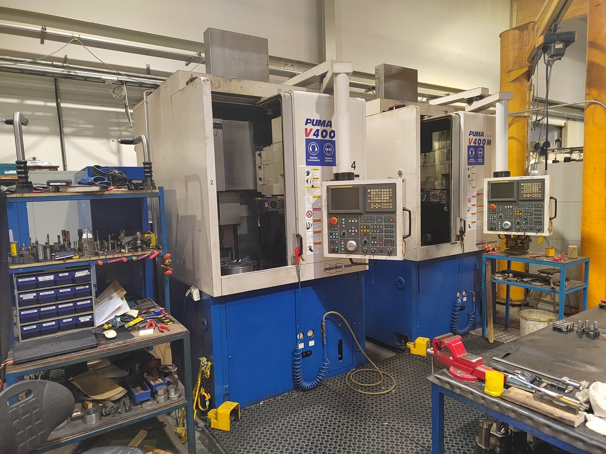 Makine Doosan Puma V400M - Önden görünüm