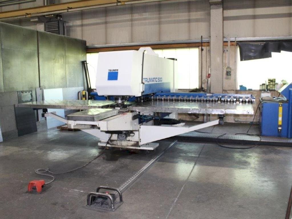 Makine  Trumpf Trumatic 500 - Önden görünüm