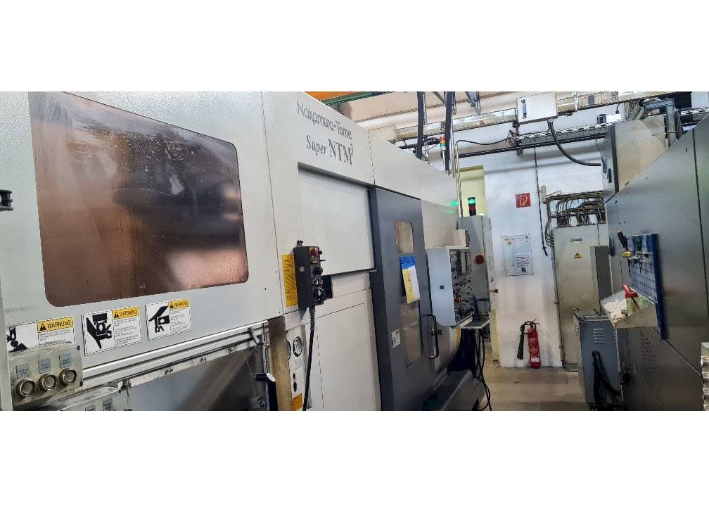 Makine  NAKAMURA Super NTM³ - Önden görünüm