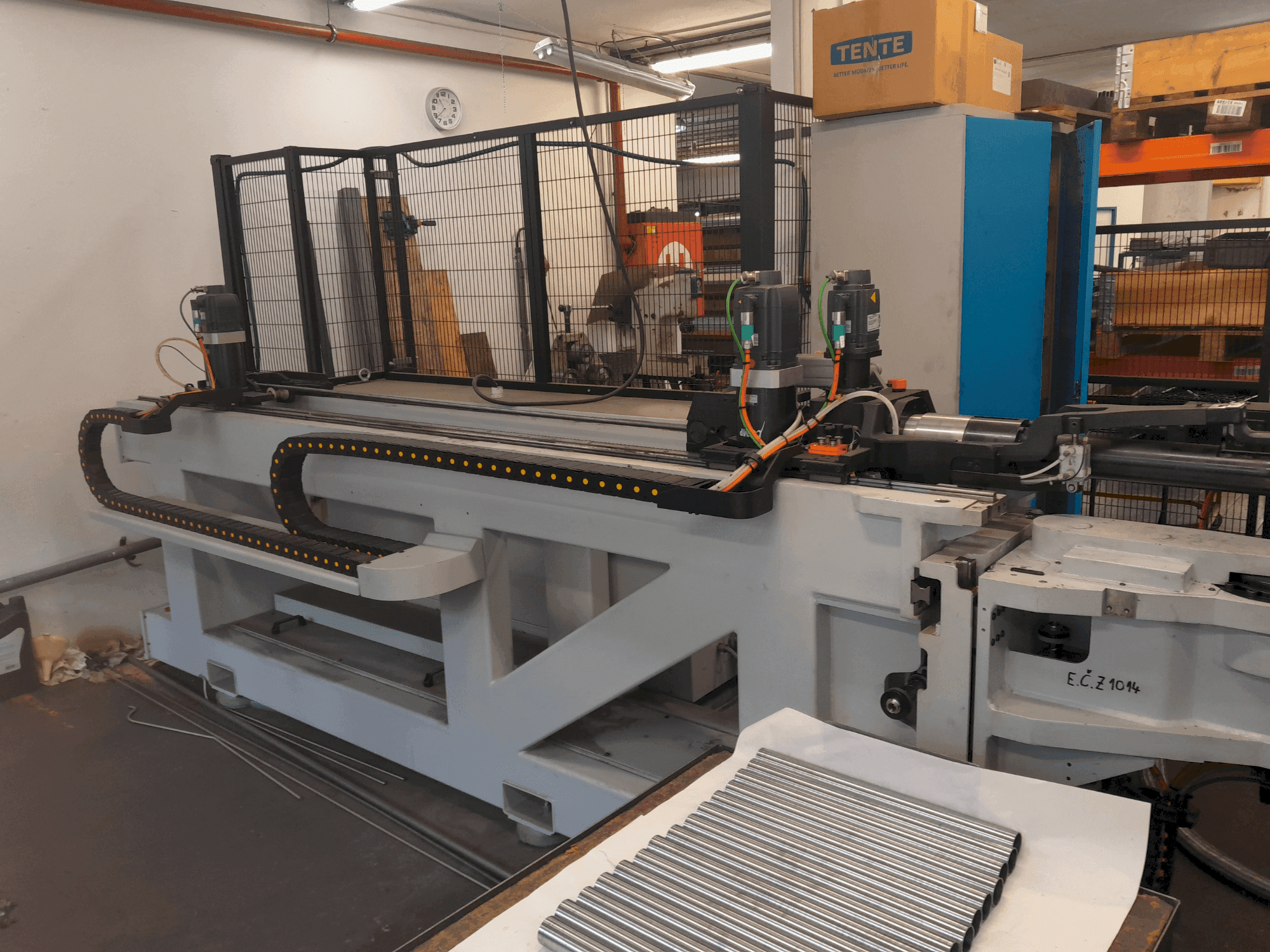 Makine  BLM ELECT 40 - Önden görünüm