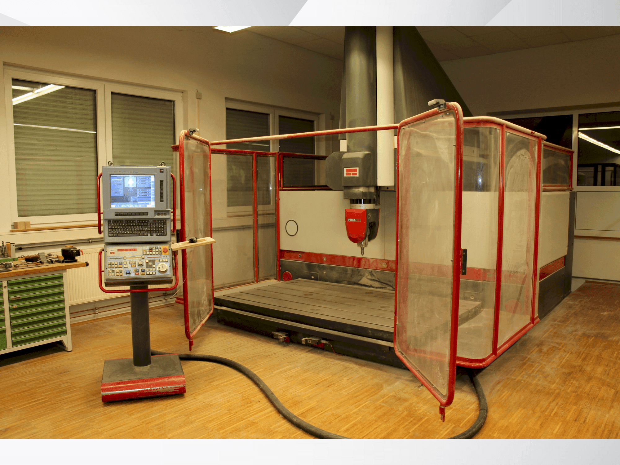 Makine  Fidia Digit 218 - Önden görünüm