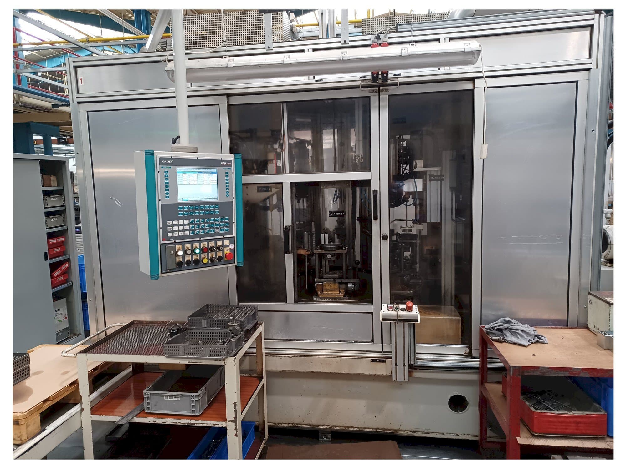 Makine  KADIA 2PH 60/250R - Önden görünüm