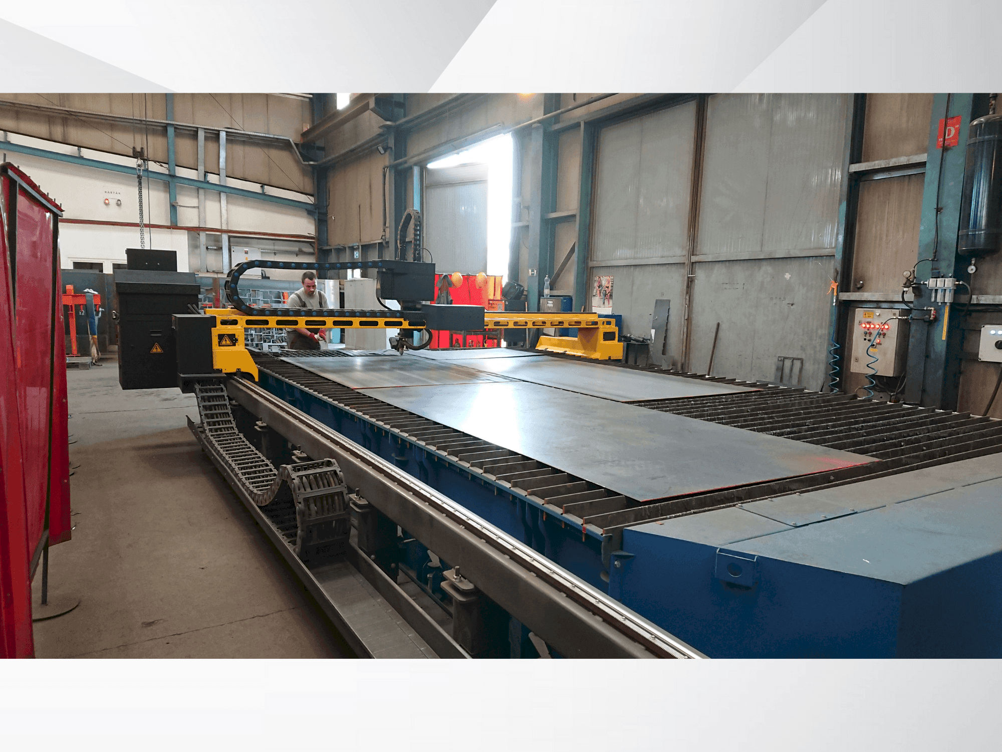 Makine  AJAN PP 260 A-5T - Önden görünüm