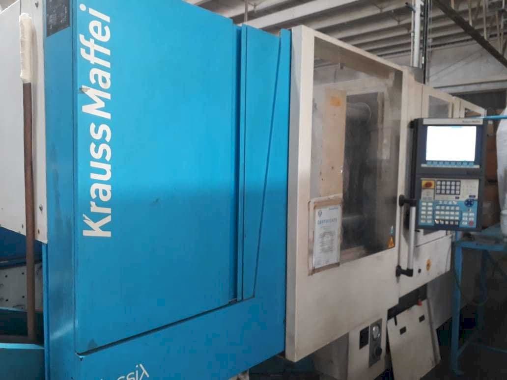 Makine  Krauss Maffei 160/750 CX - Önden görünüm