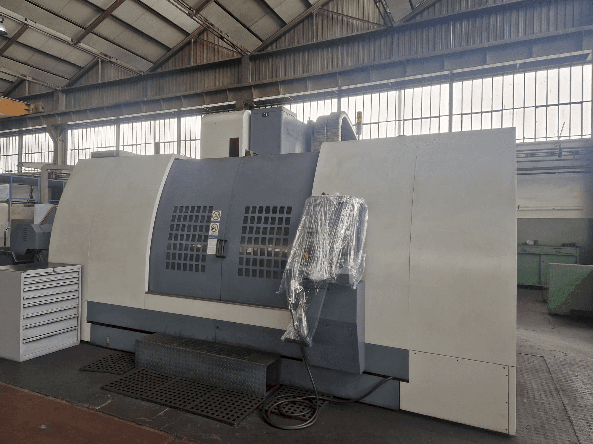 Makine  VESTA SKV 920 SE - Önden görünüm