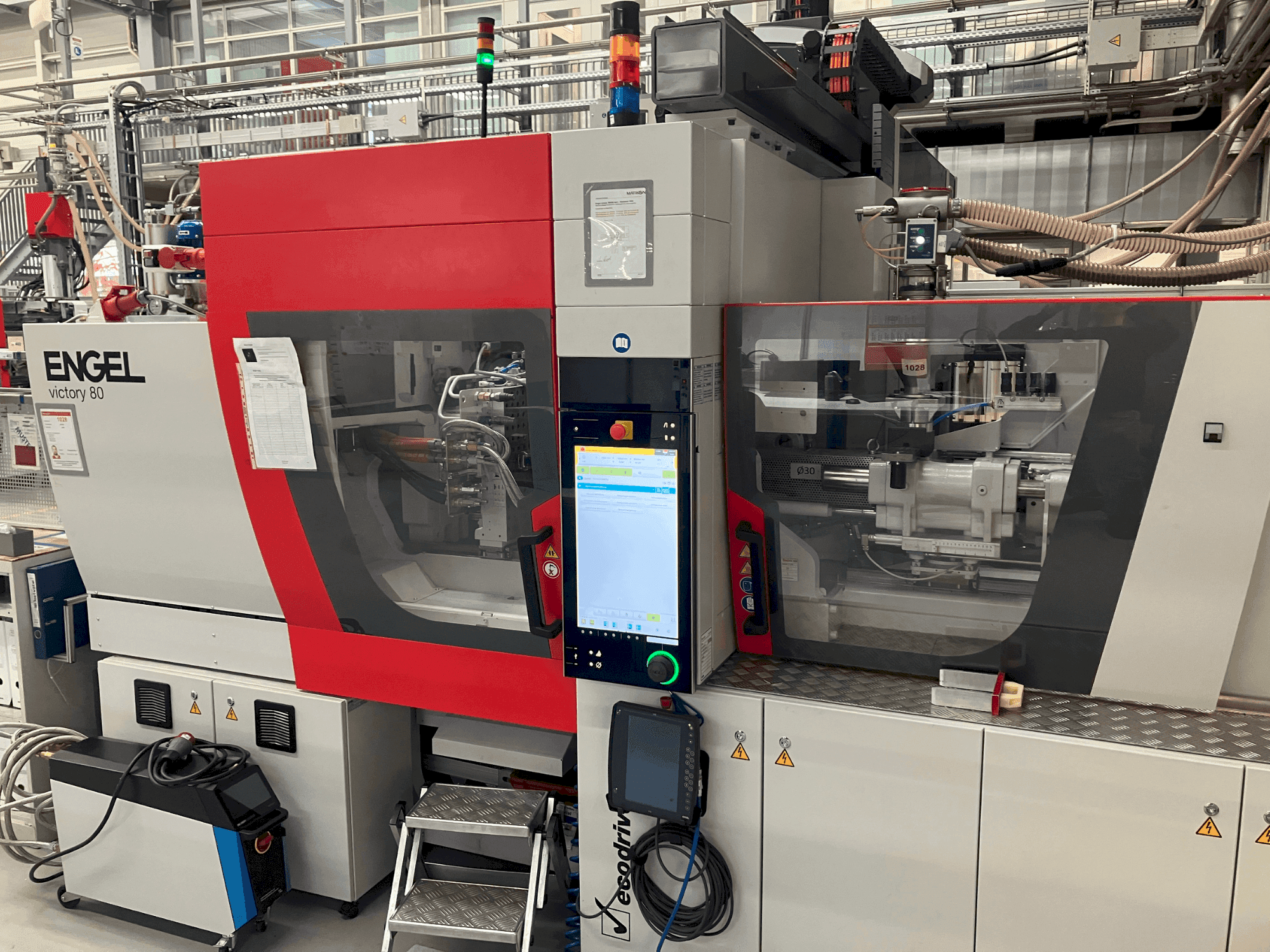 Makine  Engel victory 200/80 tech - Önden görünüm