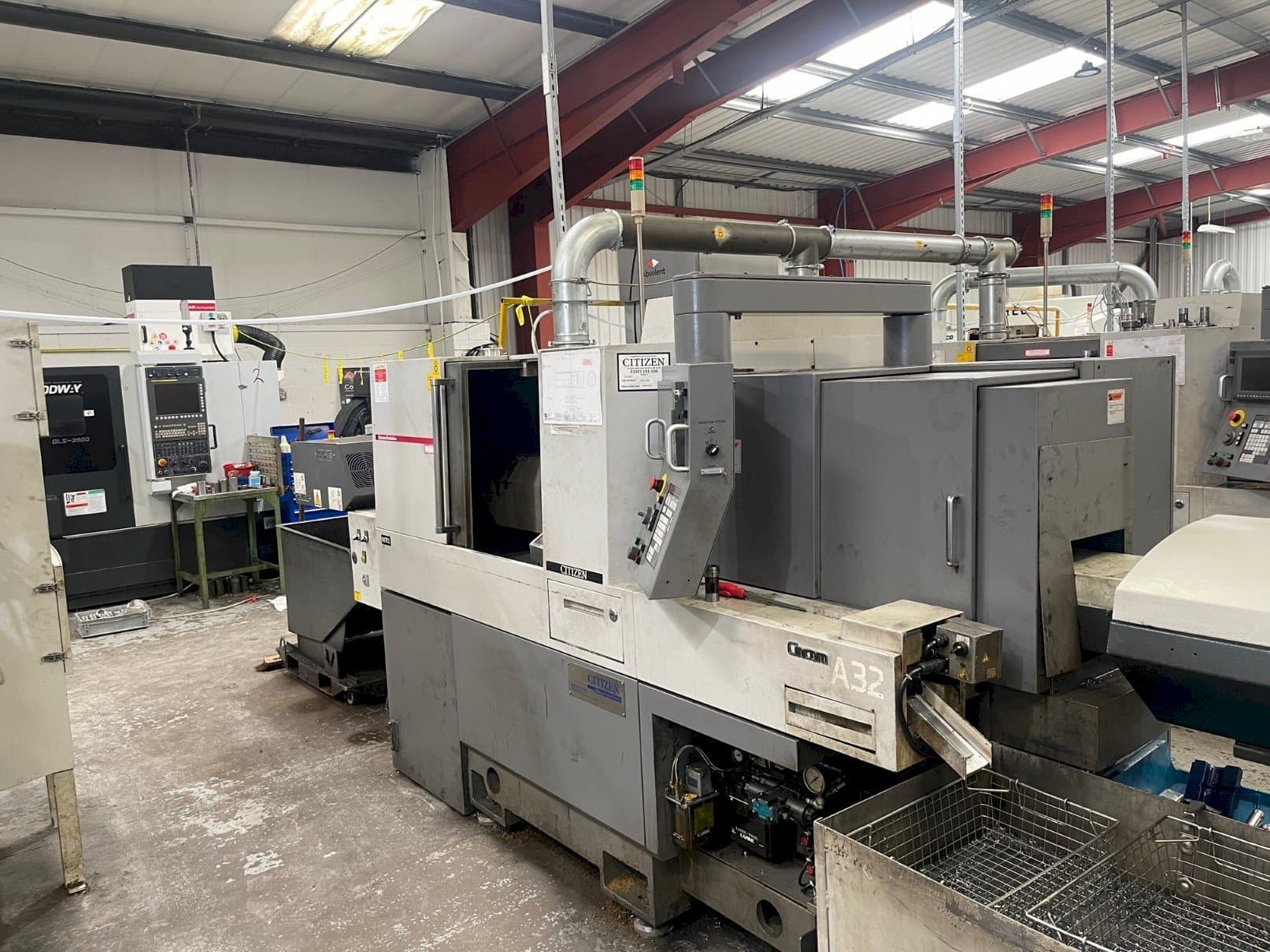 Makine  Citizen A32-VII CL - Önden görünüm