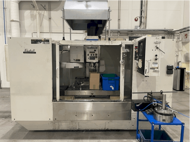 Makine  FADAL VMC 4020HT - Önden görünüm