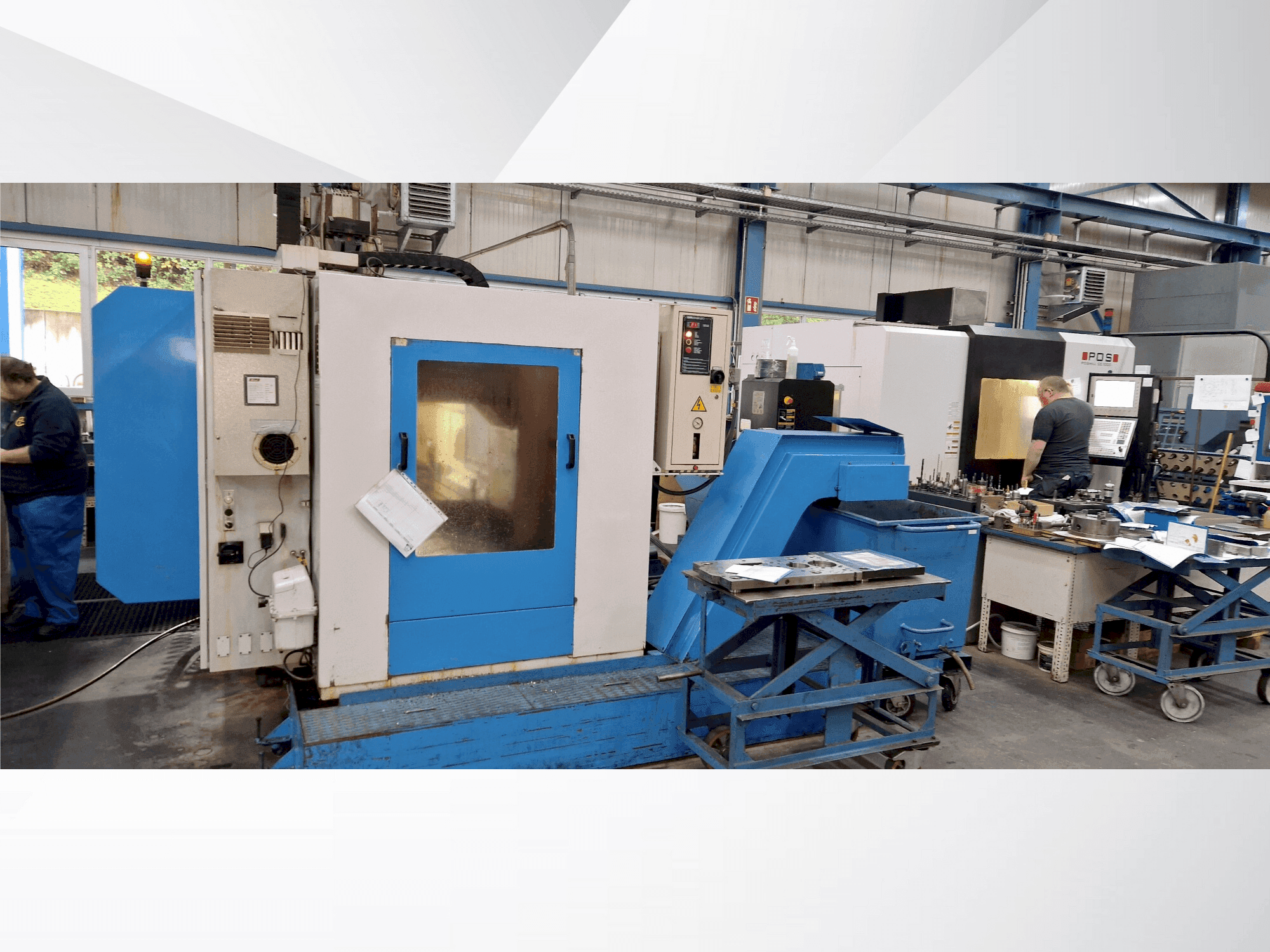 Makine  KONDIA HM-2010 - Önden görünüm