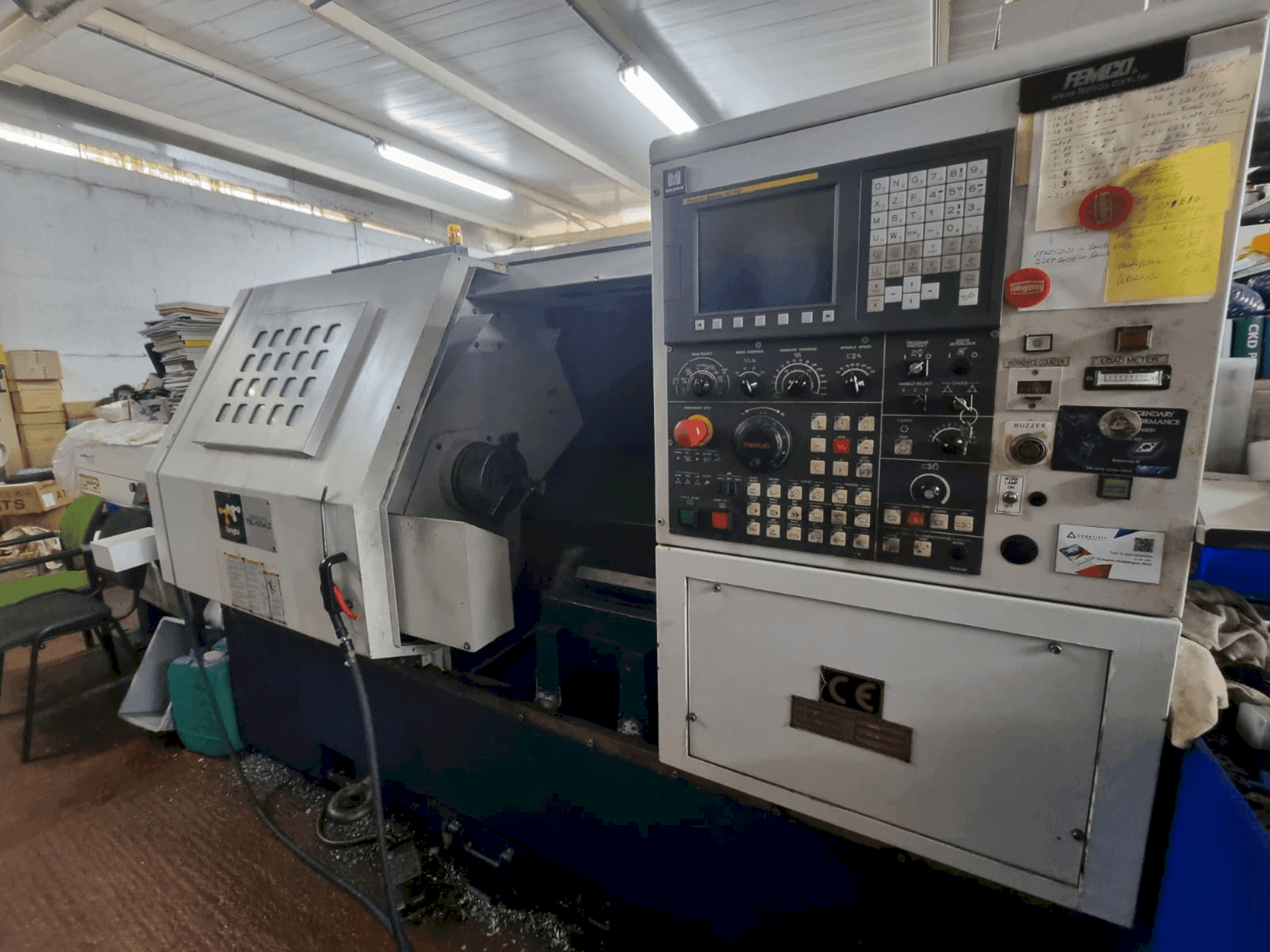 Makine  Tongtai TNL-100 AL - Önden görünüm