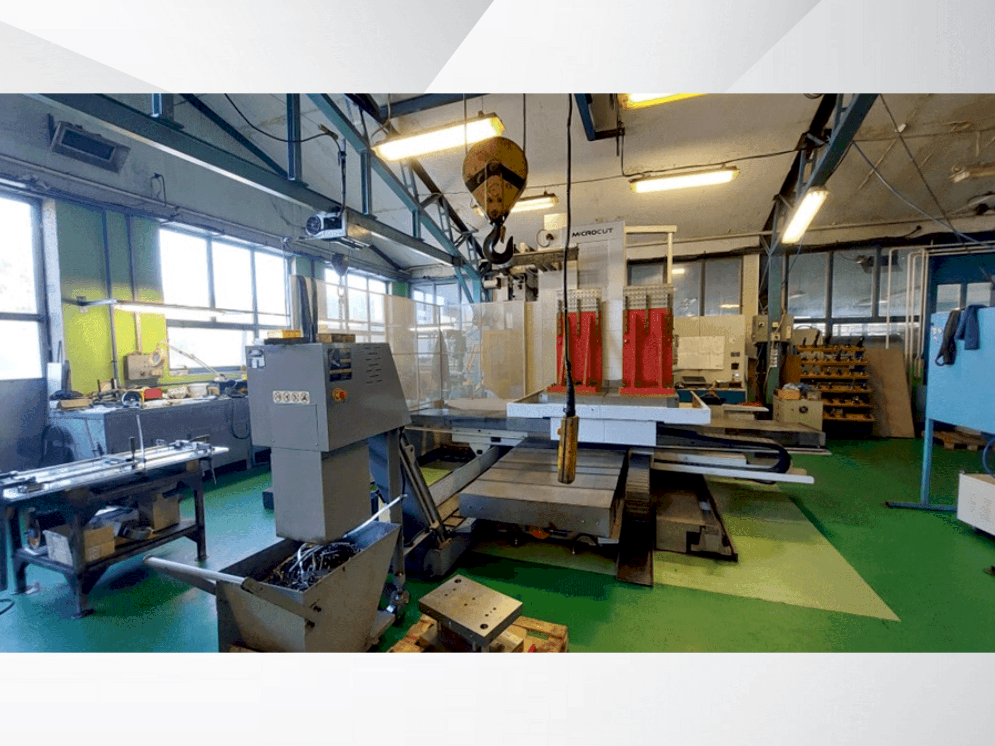 Makine  MICROCUT HBM-4 - Önden görünüm