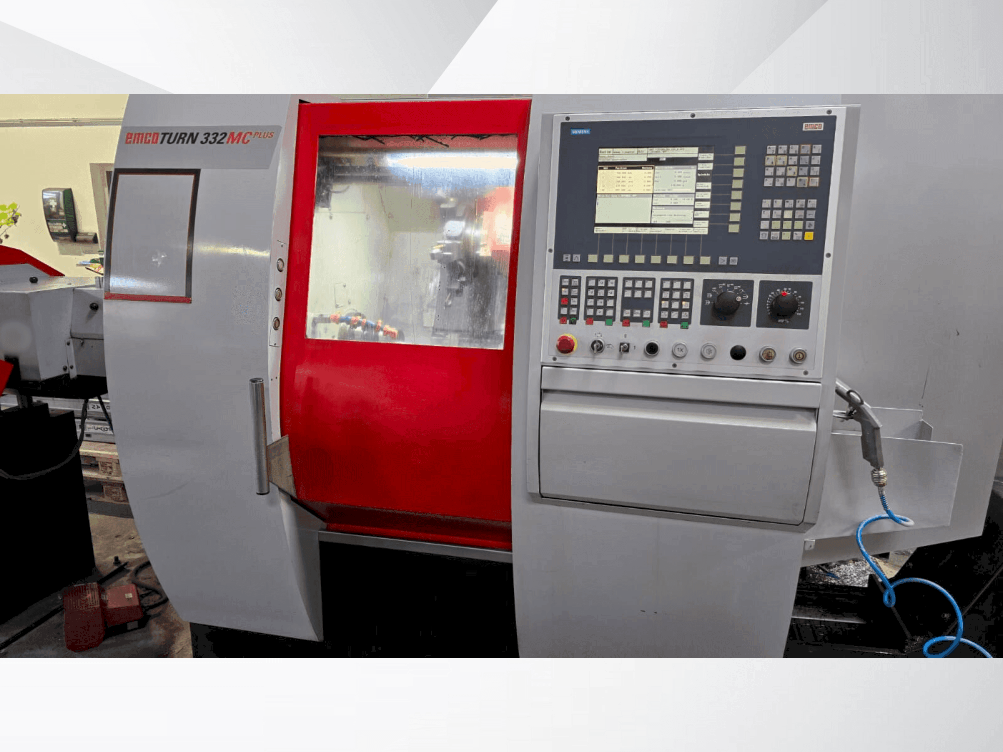 Makine  EMCO TURN 332 MC - Önden görünüm